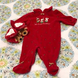 Baby’s first Christmas onesie and more!!!!